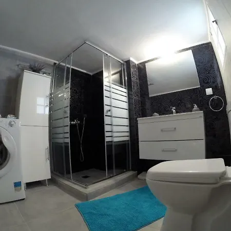George Apartment